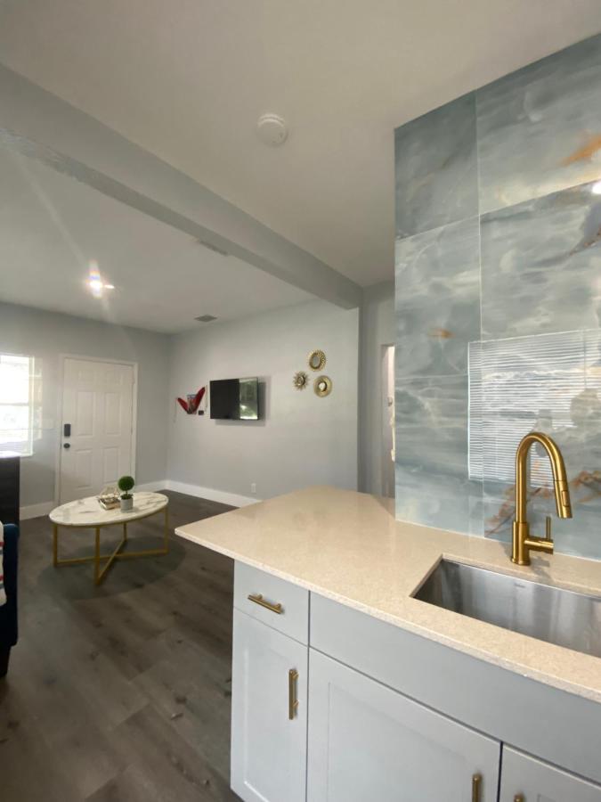 Bella Breeze Apartman Sanford Kültér fotó